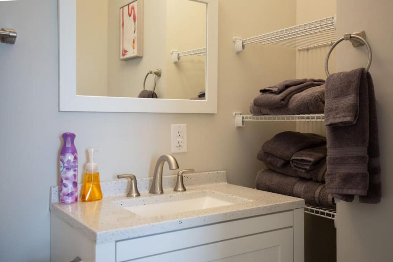 Lovely 4Br King Beds Steps To Beach And Pier G Myrtle Beach Exterior foto