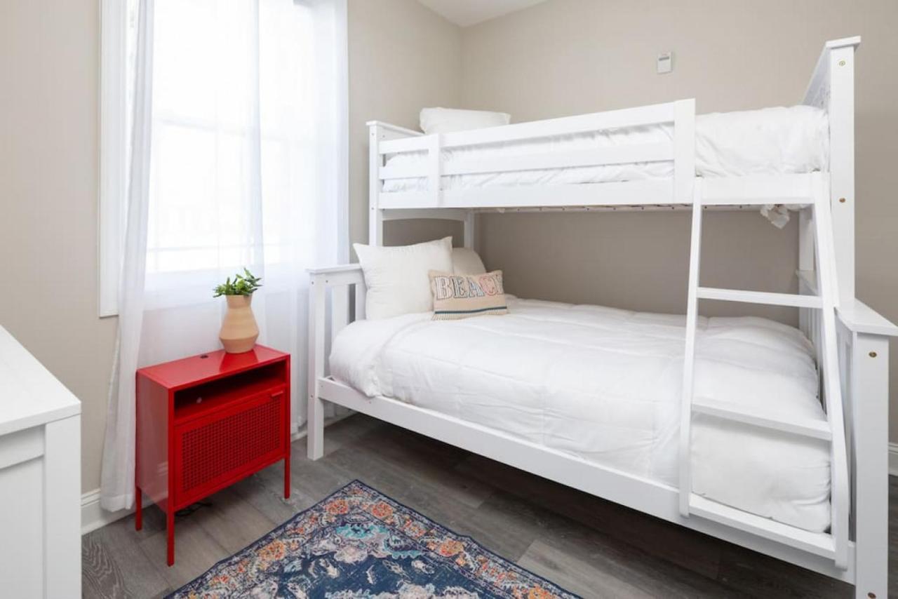 Lovely 4Br King Beds Steps To Beach And Pier G Myrtle Beach Exterior foto